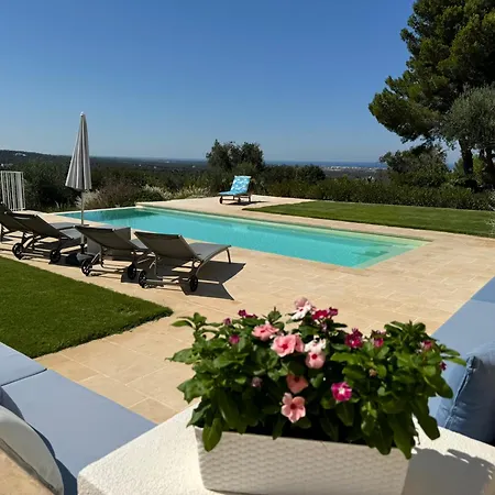 Pasquy Villa *